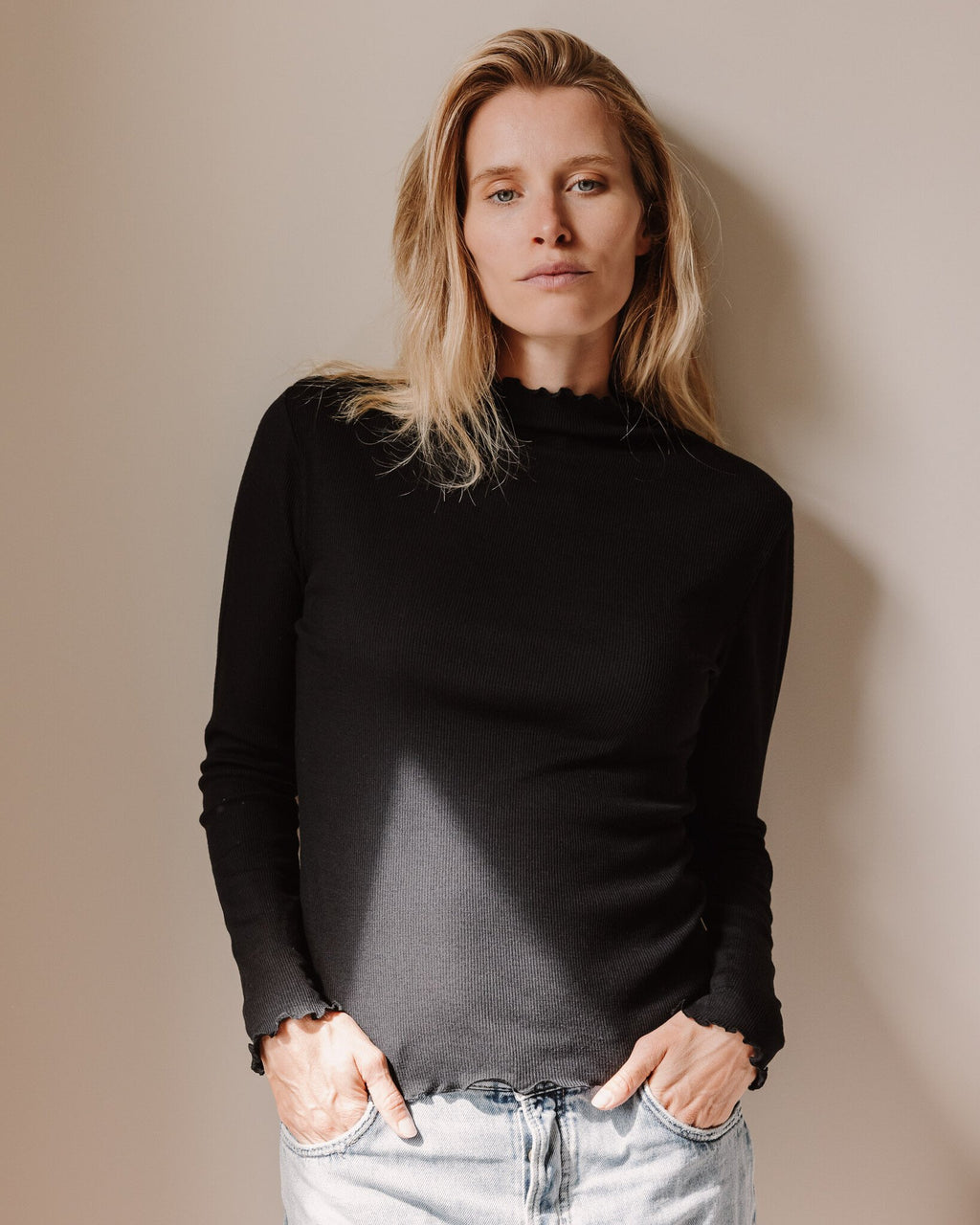 Kate longsleeve met turtle neck - zwart _