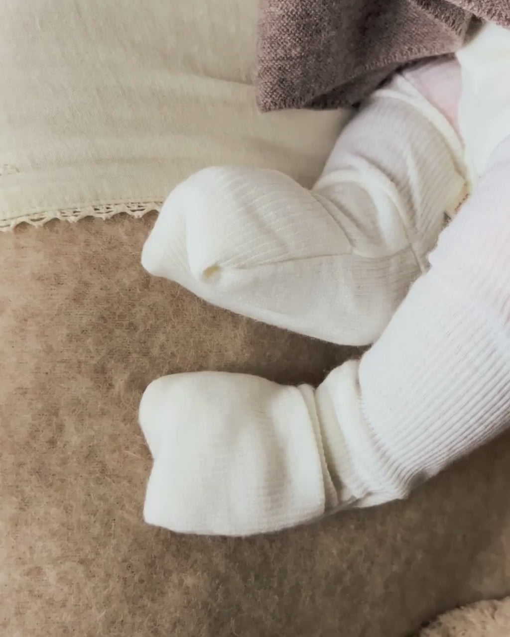 Jumpsuit 2 in 1 feet Feinripp aus Wolle - light mazarin