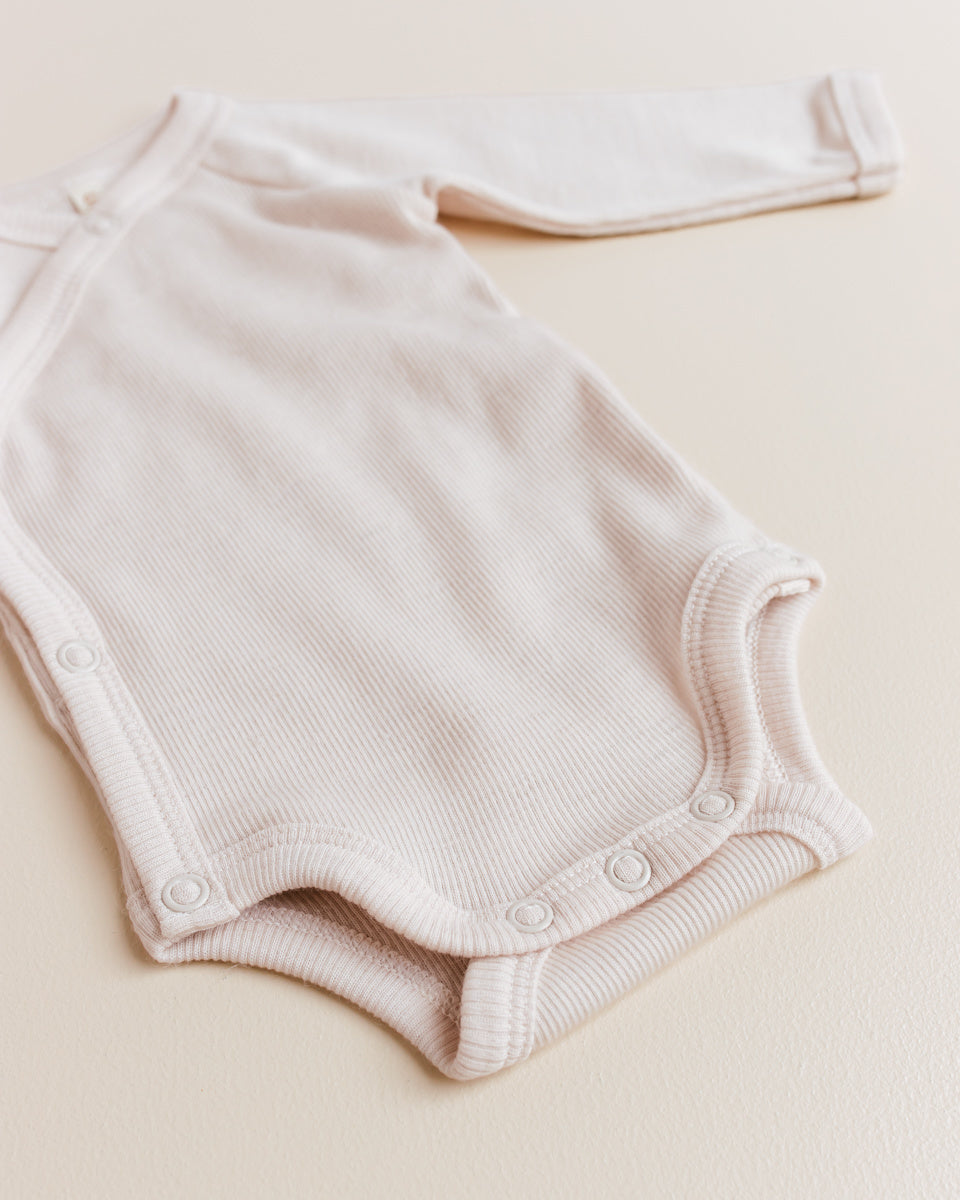 unaduna-wikkelromper-mazarin-tiny-rib-wol