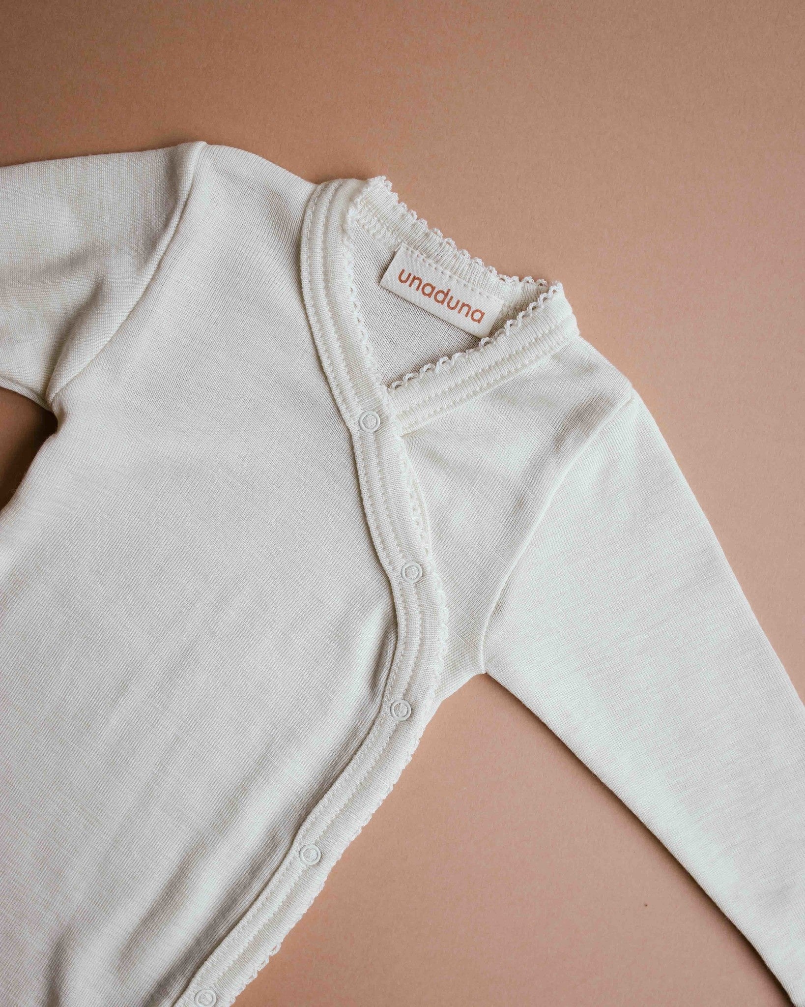 unaduna-wrap-around-body-crochet-edge-naturel